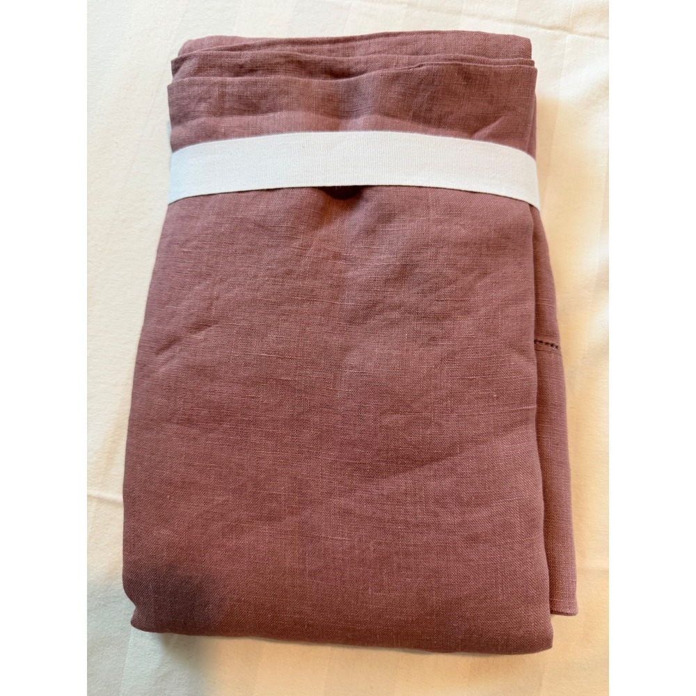 Pottery Barn Belgian Flax Linen Pillowcases Rosewood Standard Set of 2 NEW - Picture 2 of 7